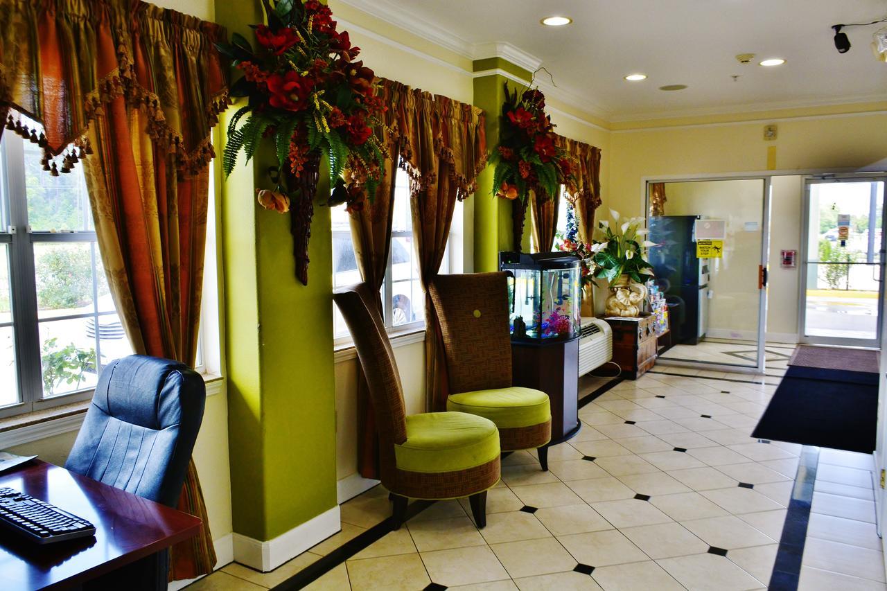 Scottish Inn And Suites アルバン エクステリア 写真